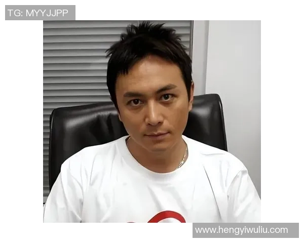 足球明星场下生活揭秘展现真实个性与人性光辉